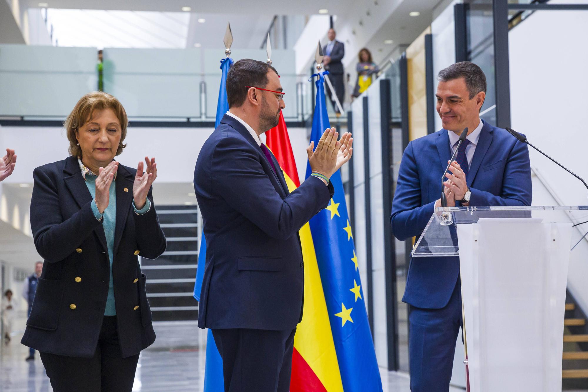 Visita de Pedro Sánchez al Hospital Universitario Central de Asturias (HUCA) en Oviedo