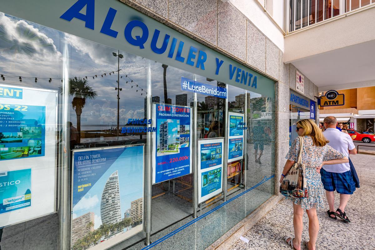 Una inmobiliaria en Benidorm.