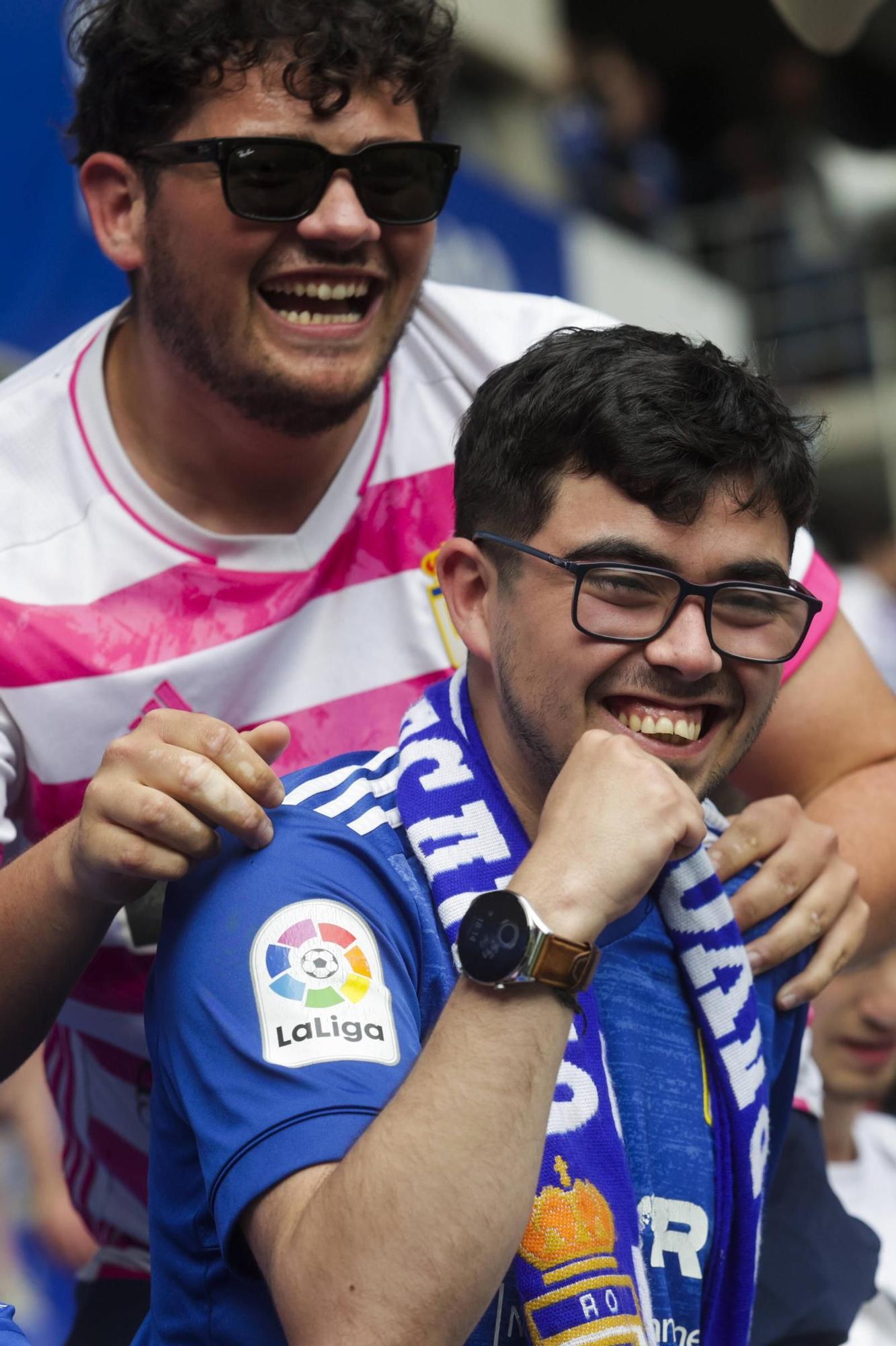 EN IMÁGENES: Ambientazo en la valiosa victoria del Oviedo contra el Zaragoza