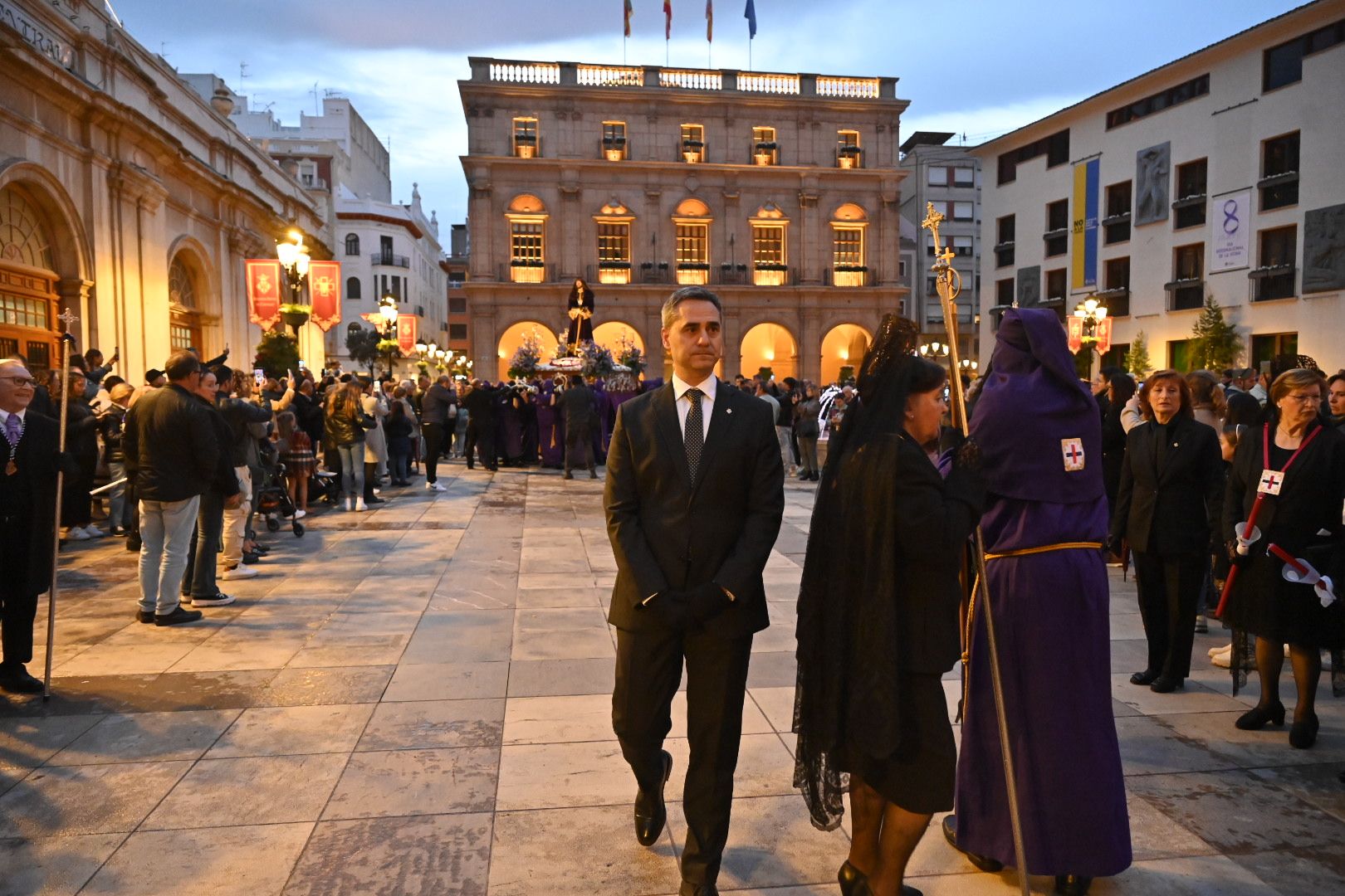 Viernes Santo en Castelló: procesión y Cristo yacente