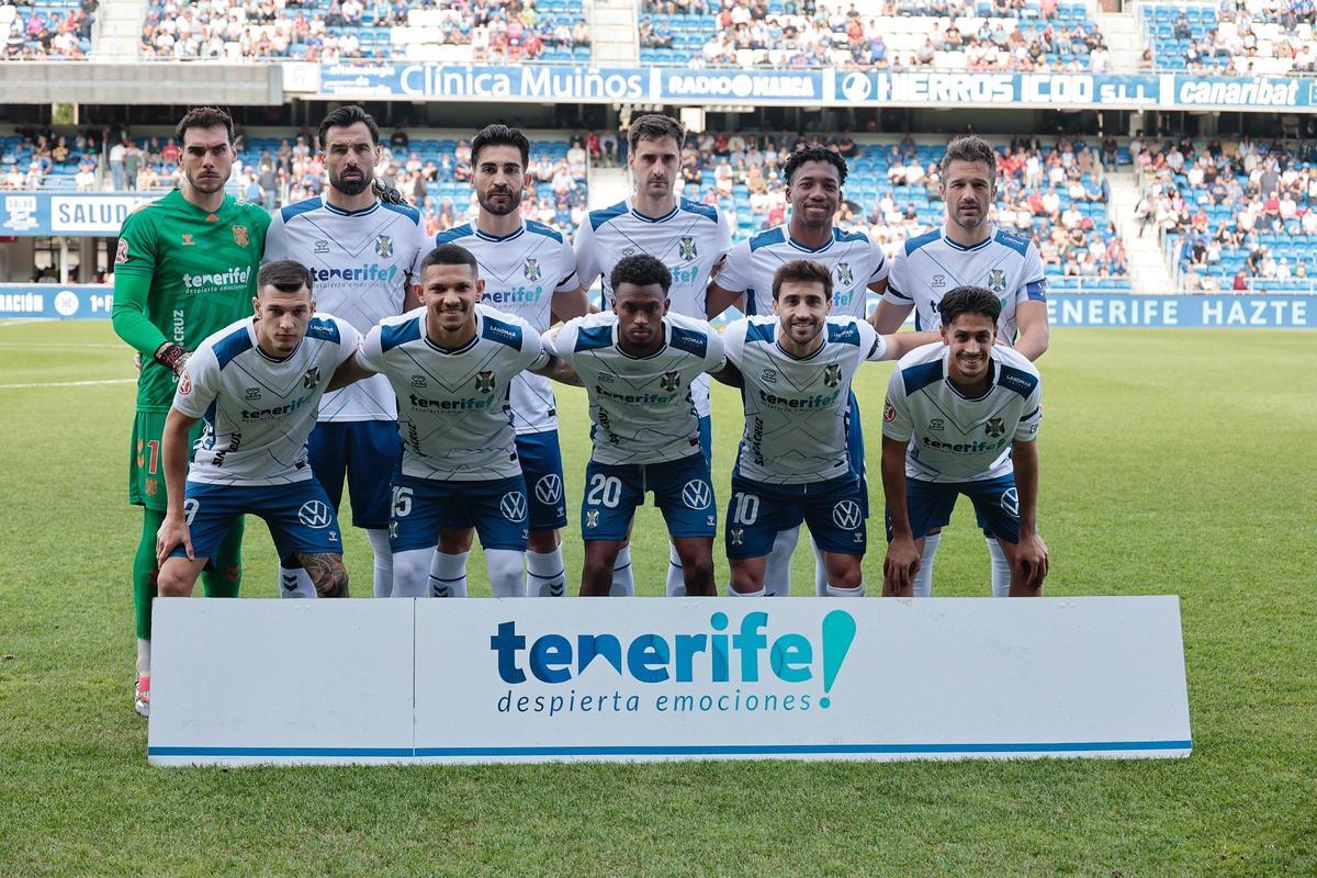 Alineación del CD Tenerife en el partido frente al Real Madrid Castilla.