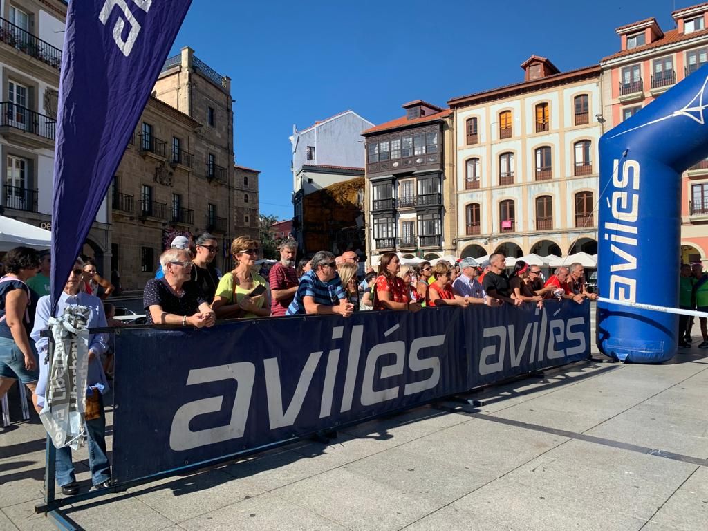 Avilés se rinde ante Dacal