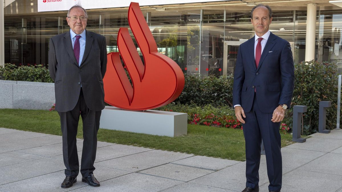 El presidente de la Cámara de Comercio de España, José Luis Bonet, y el CEO de Sanrtander España, Rami Aboukhair