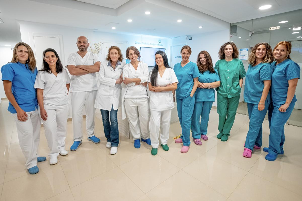 Clínica dental en Ibiza: ortodoncia para evitar problemas, desgastes y  pérdidas dentales