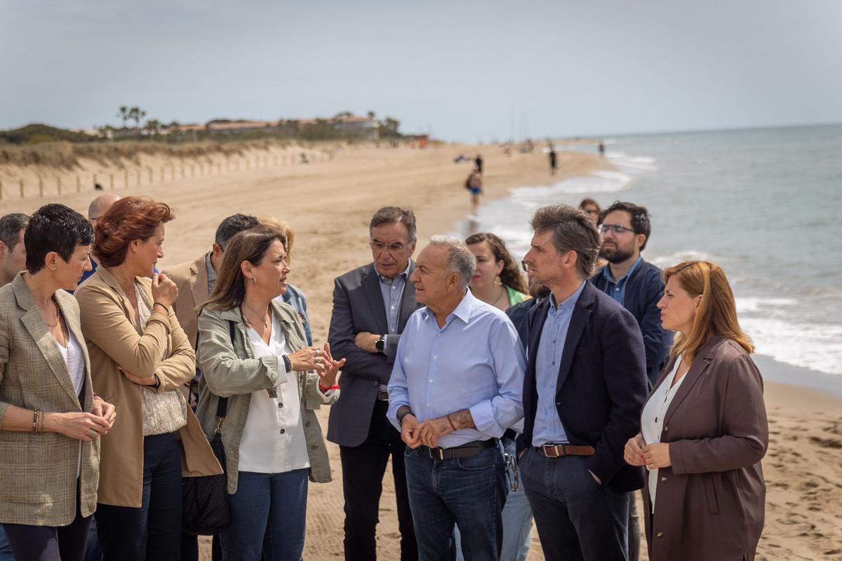 Alcaldes se movilizan para pedir mejoras en las playas