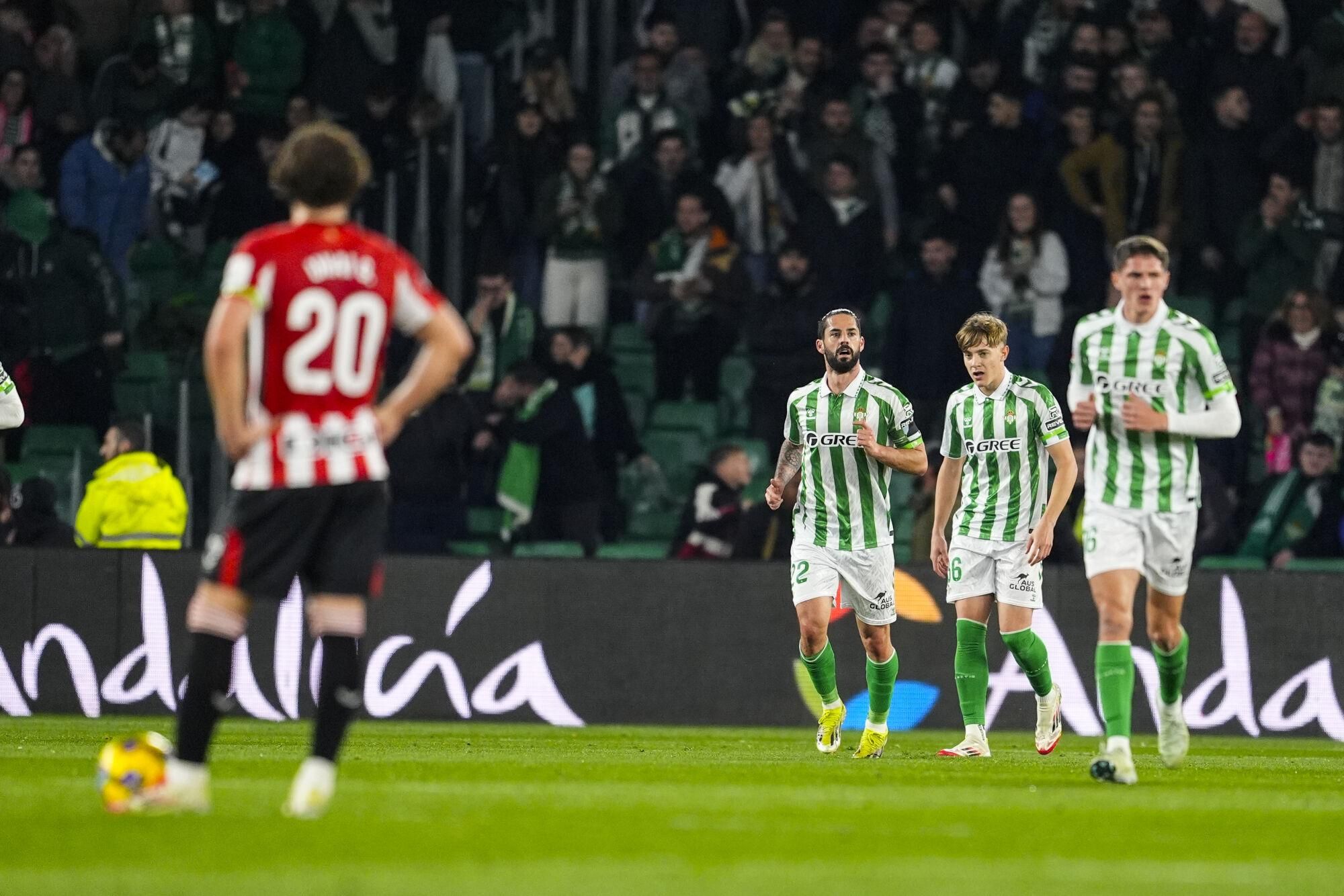 Francisco 'Isco' Alarcon of Real Betis celebrates a goal during the Spanish league, LaLiga EA Sports, football match played between Real Betis and Athletic Club at Benito Villamarin stadium on February 2, 2025, in Sevilla, Spain. AFP7 02/02/2025 ONLY FOR USE IN SPAIN. Joaquin Corchero / AFP7 / Europa Press;2025;SPORT;ZSPORT;SOCCER;ZSOCCER;Real Betis v Athletic Club - LaLiga EA Sports;