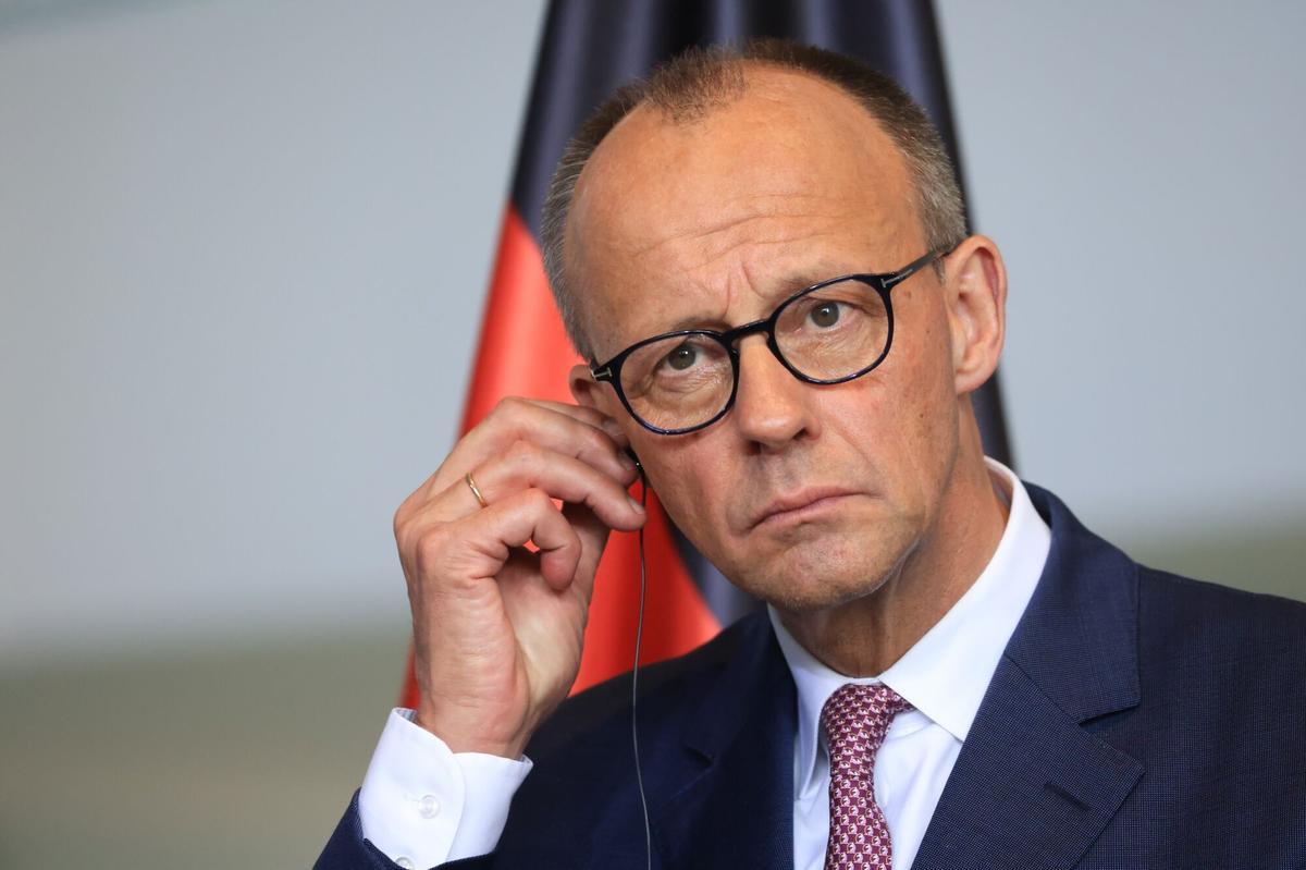 El canciller alemán, Friedrich Merz, durante la comparecencia ante la prensa tras su reunión con Zelenski.