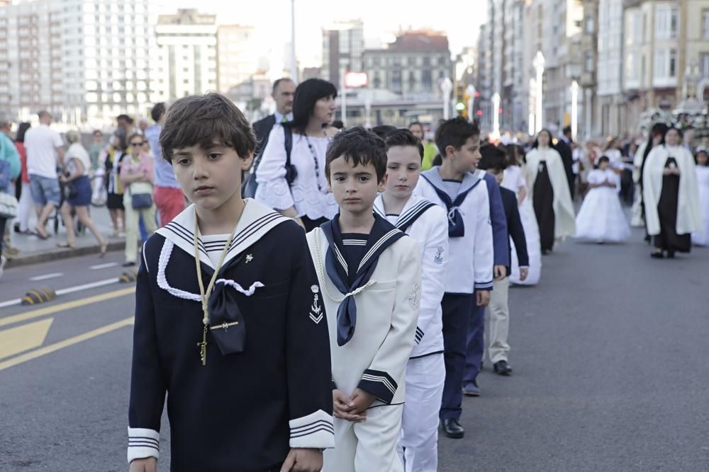 Corpus Christi en la iglesia de San Pedro (Gijón)