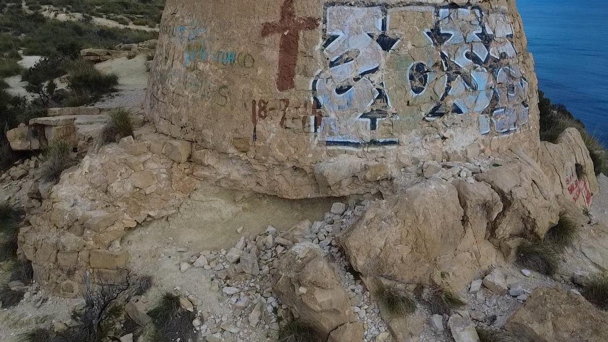 La Torre de Reixes, con pintadas