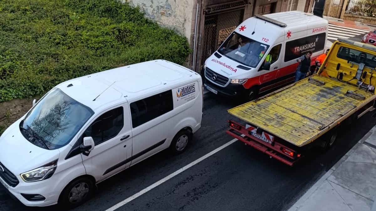 Los vehículos accidentados en el Camino de la Luz.