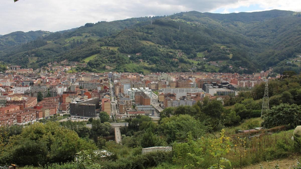 Vista panoramica de la zona centro de Mieres del Camino.