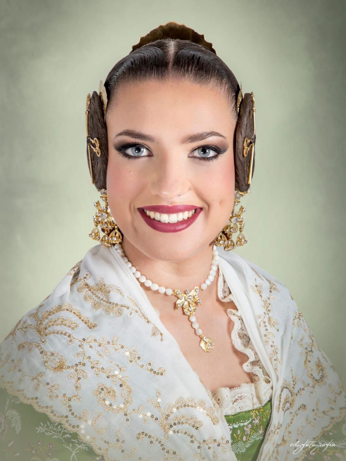 Zoe Molino Tomás (Virgen de la Fuensanta)