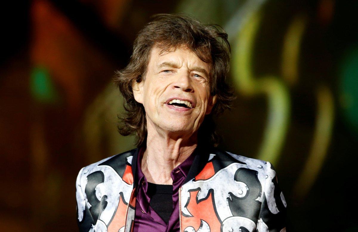 FILE PHOTO: Mick Jagger of the Rolling Stones performs during a concert of their No Filter European tour at the Orange Velodrome stadium in Marseille, France, June 26, 2018.   REUTERS/Jean-Paul Pelissier/File Photo