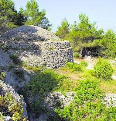  Nevera de Baix. Ayuntamiento 