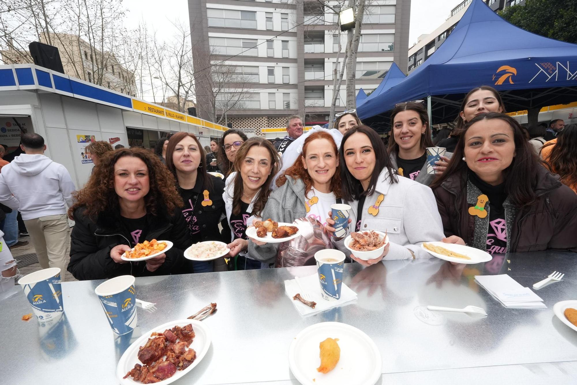 Un clásico de Magdalena: Ambientazo en el Mesón de la Tapa y la Cerveza desde el primer día en Castelló