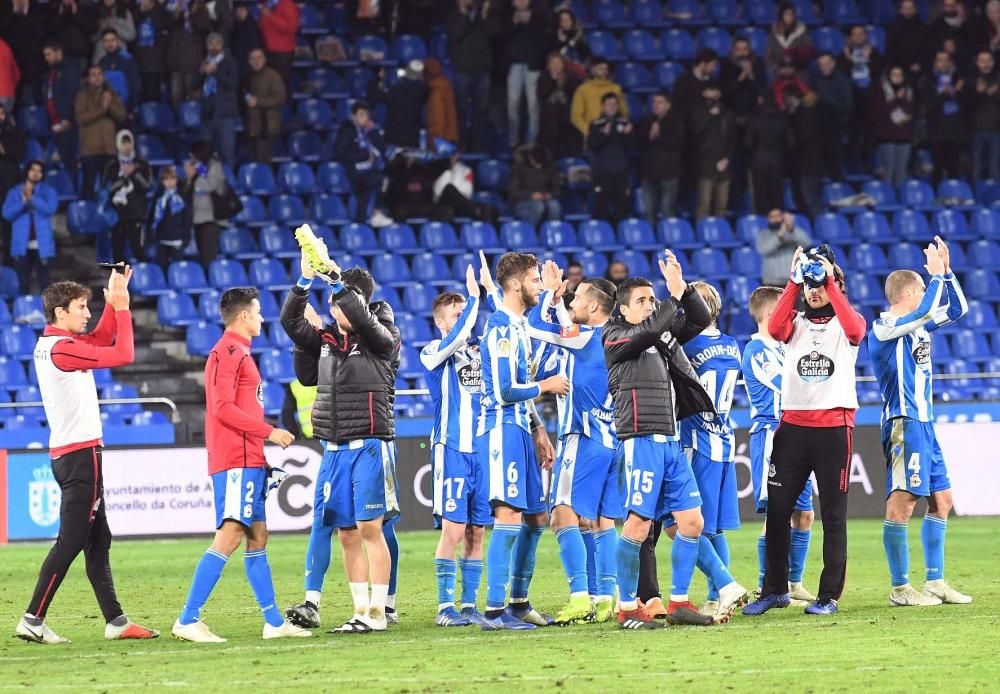 El Dépor doblega al Zaragoza en Riazor