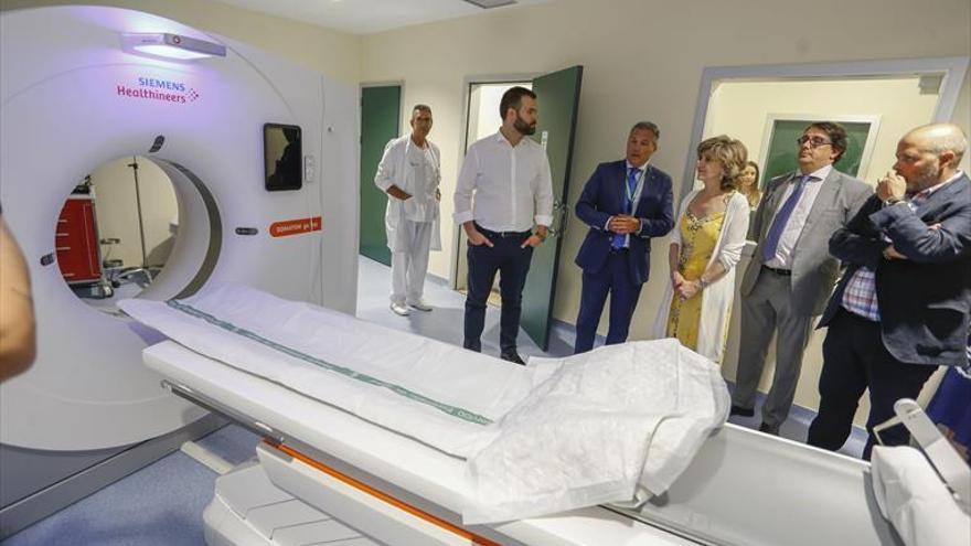 carcedo destaca el valor de los centros sanitarios innovadores en su visita al hospital