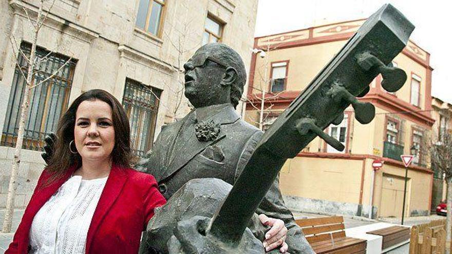 La pacense Esther Merino logra dos premios en el Festival del Cante de Minas