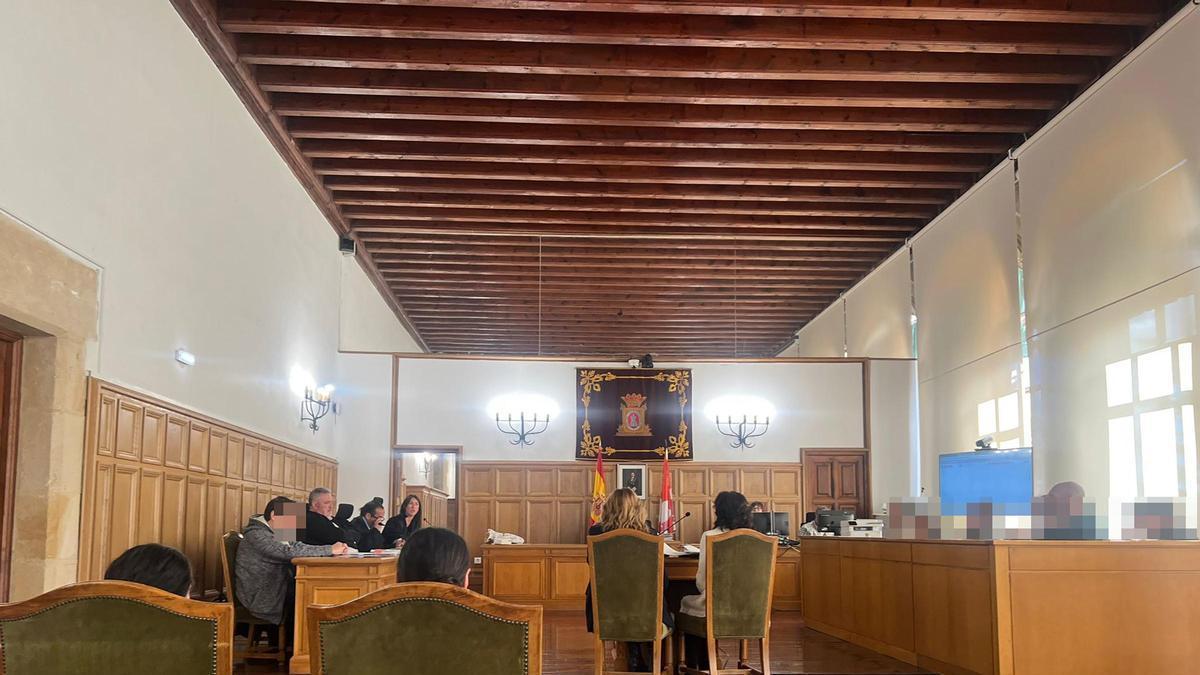 Condenado a 23 años por el asesinato a golpes de su pareja en Matamala ...
