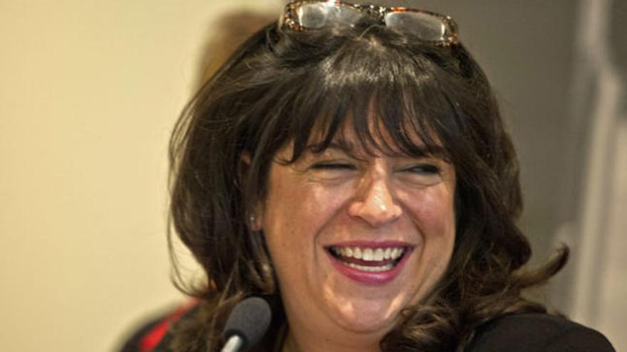 La escritora E.L. James, autora de la novela.