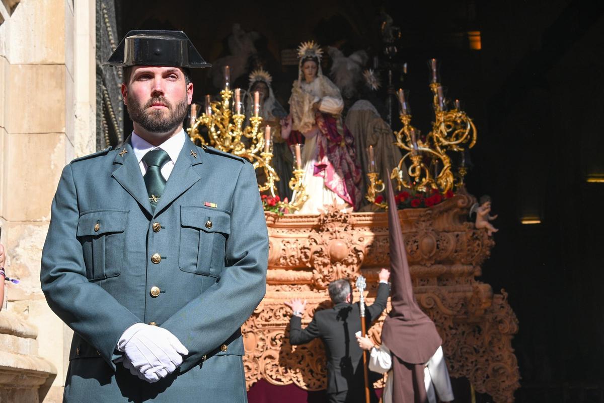 Así salen las procesiones en Elche este Martes Santo Así salen las procesiones en Elche este Martes Santo