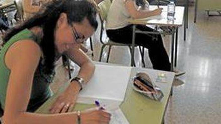 Oposiciones para 655 plazas de maestro con un tercio para inglés