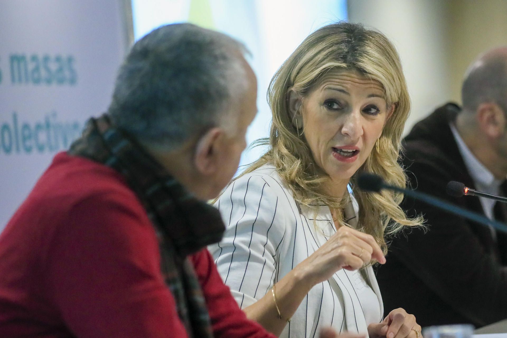 Yolanda Díaz, con Pepe Álvarez en unas jornadas de UGT.