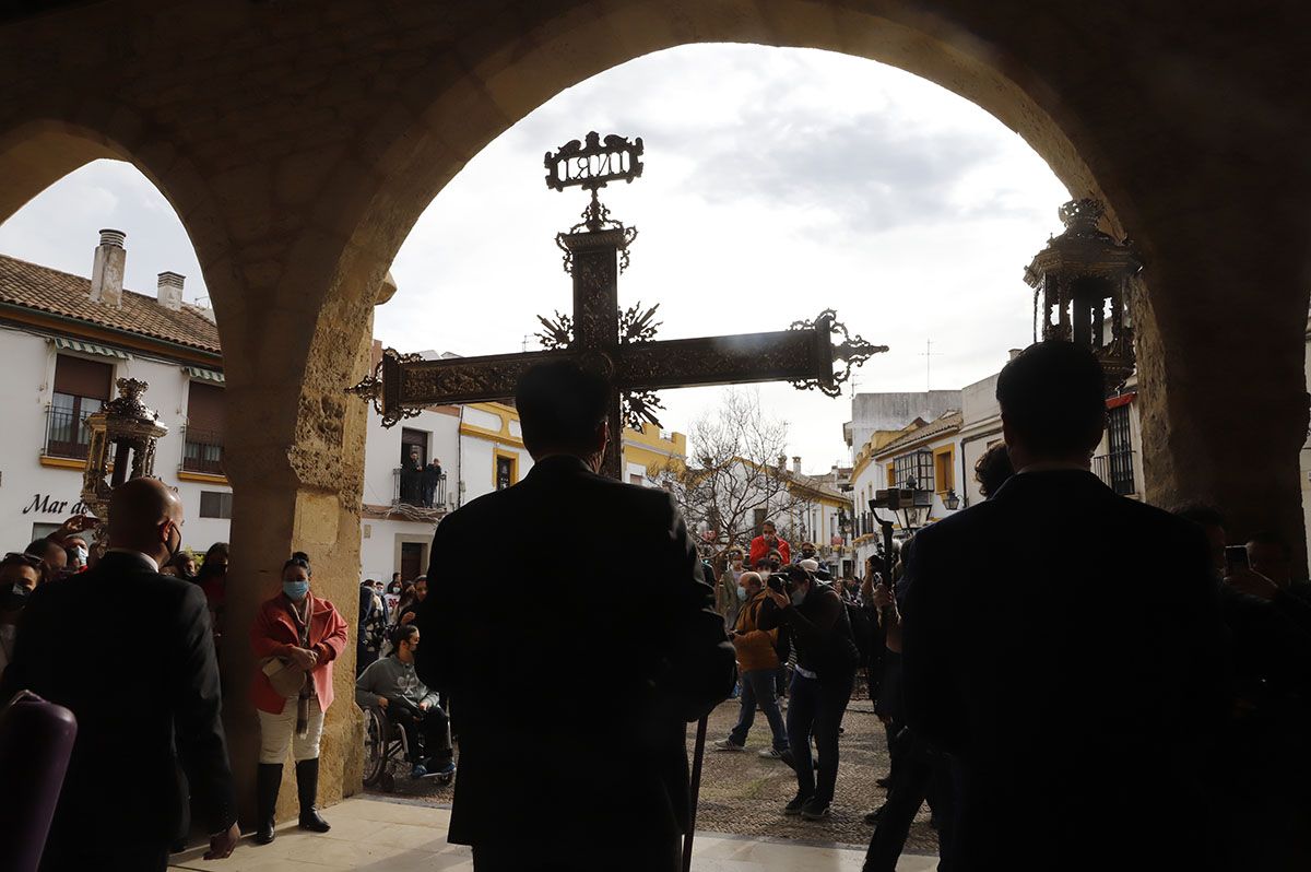 El Vía Crucis de las cofradías vuelve a la calle presidido por Jesús del Calvario