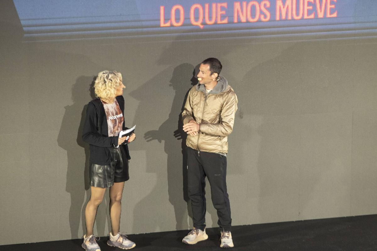Kilian Jornet reúne a más de 2.000 personas en Son Moix