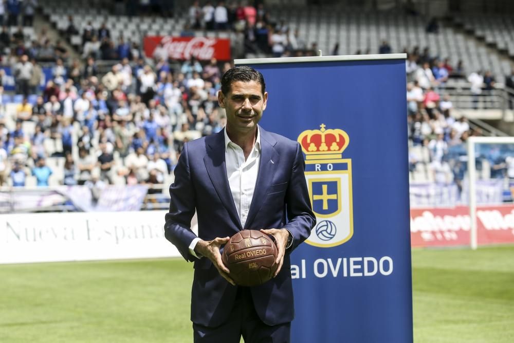 Presentación de Fernando Hierro como entrenador del Real Oviedo