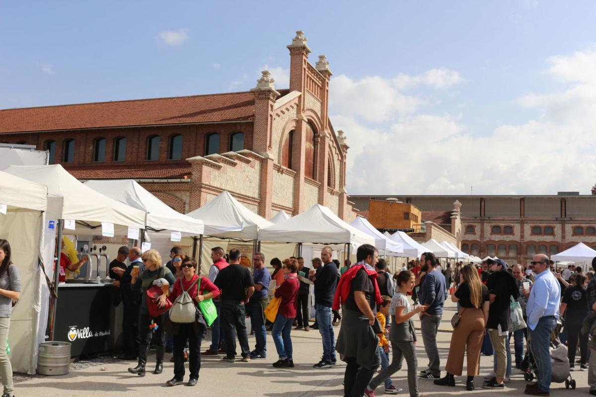 La propuesta se celebra el primer y el tercer domingo de cada mes, con la excepción de julio y agosto