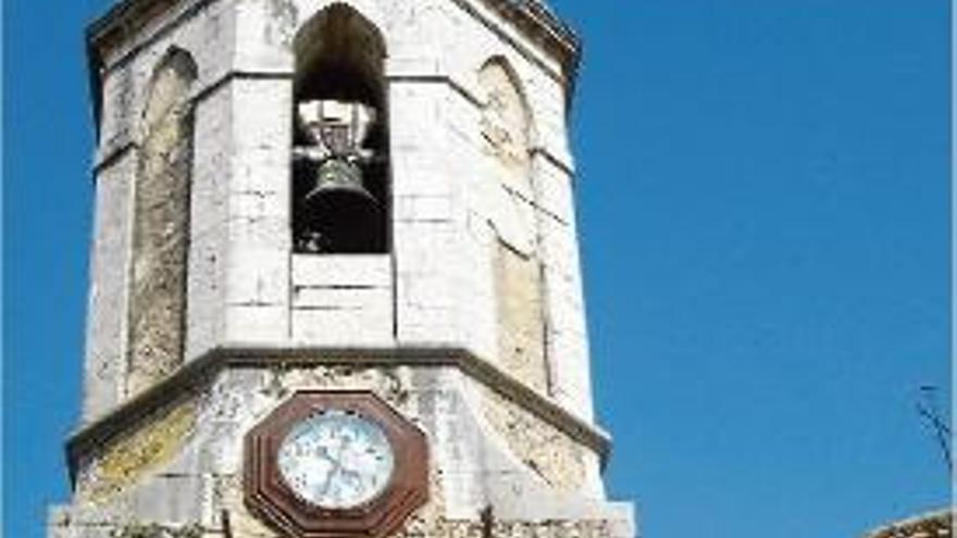 El campanar de l&#039;església de Sant Mori.