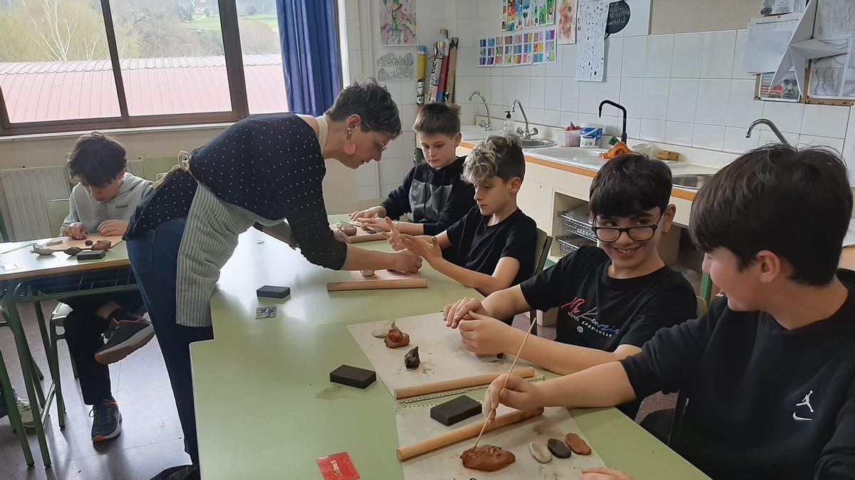 Días Europeos de la Artesanía en el IES Llanera