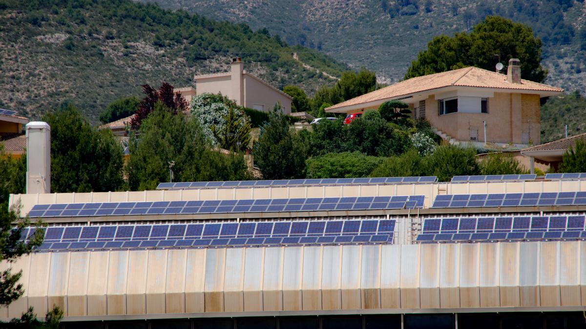 40 institutos tendrán el año que viene instalaciones de placas fotovoltaicas