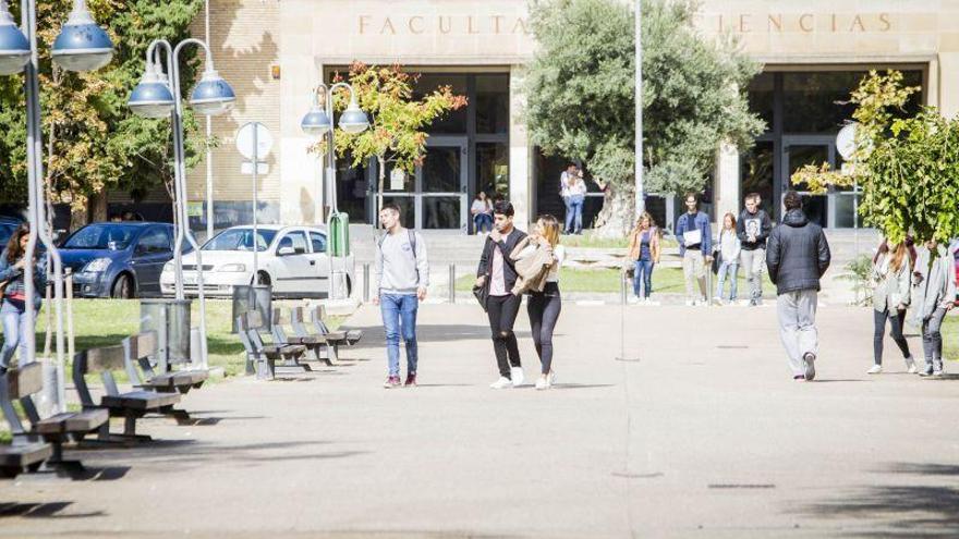 La Universidad de Zaragoza no ve claro aún el fin de la actividad presencial