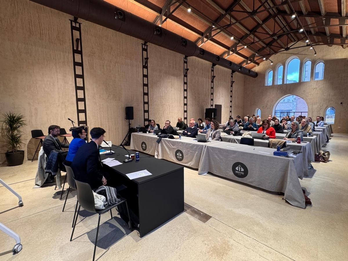 Un momento de la reunión en Rodes de los representantes de 15 países