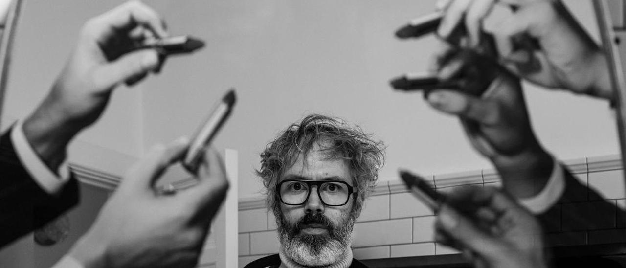 James Rhodes: "España es una puta Disneylandia comparada con Inglaterra. He conocido lo bueno y lo malo, pagué una factura brutal, y sigo enamorado y bien, por primera vez en mi vida”