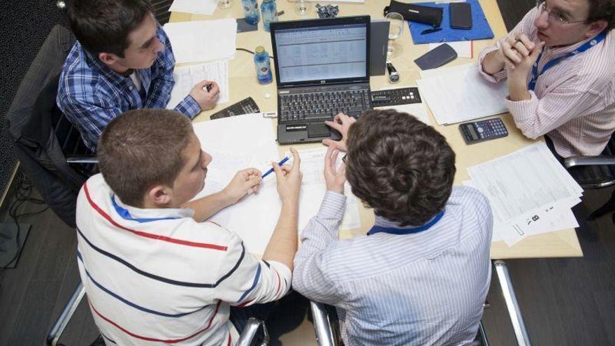 El 57% de los jóvenes aragoneses espera que la situación laboral sea peor en cinco años