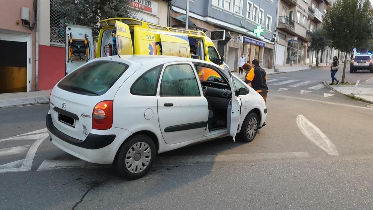 El lugar del accidente, con los servicios de emergencia.