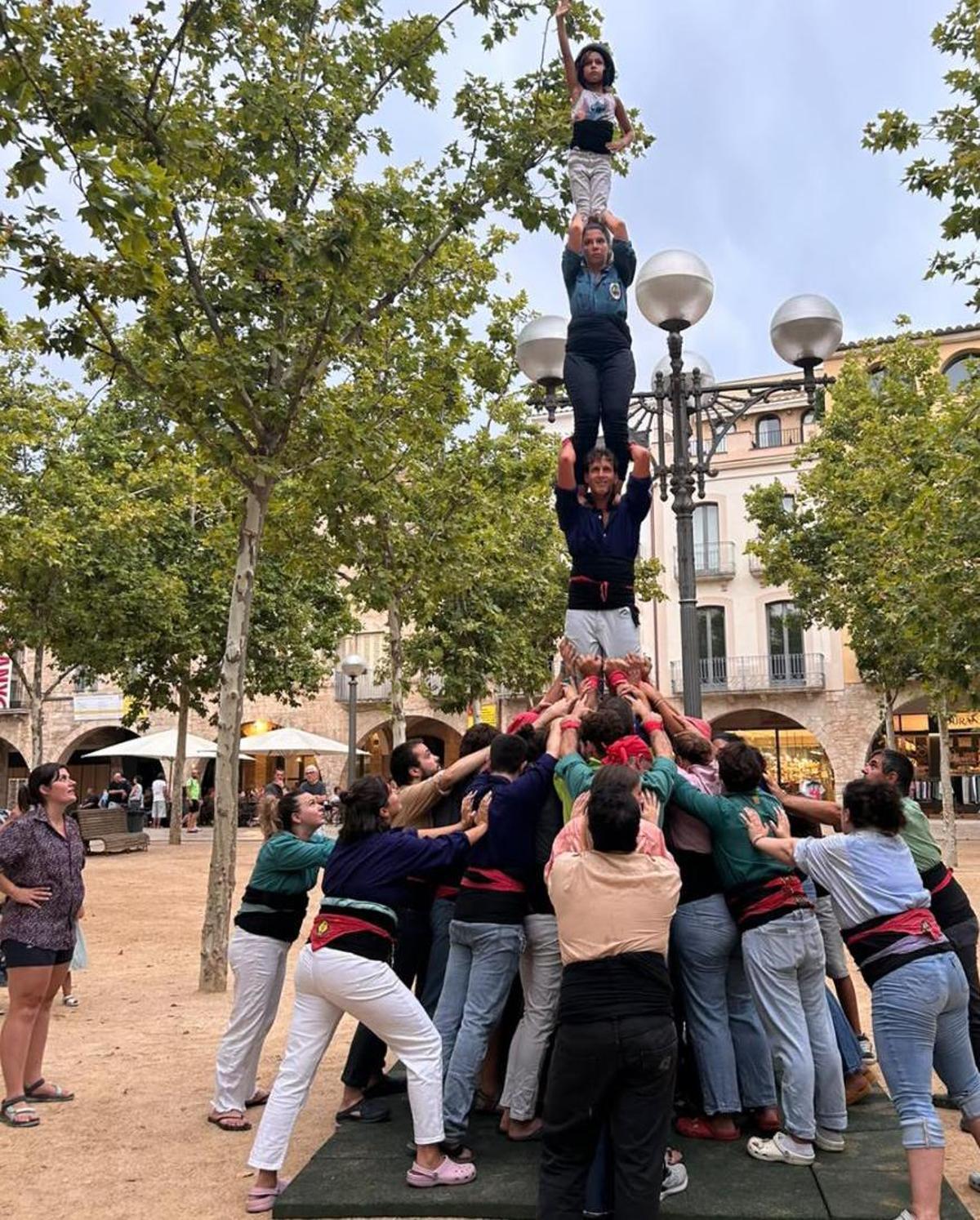 L'assaig a la fresca de la Colla Castellera Esperxats de l'Estany.