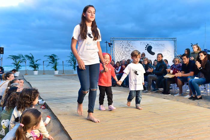 Desfile solidario a favor de Pequeño Valiente