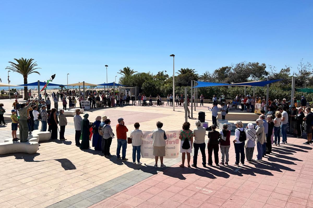 Un Círculo del Silencio.