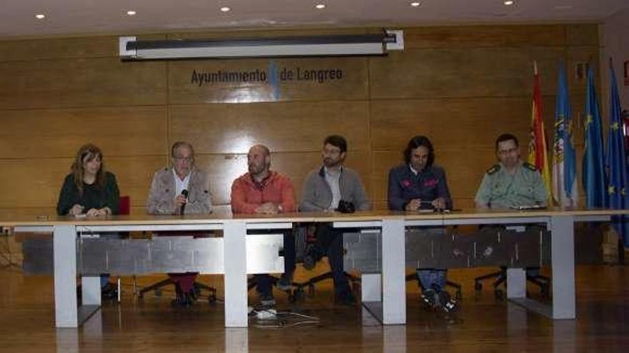 Por la izquierda, Silvia Martínez, José Antonio Díaz, Marcos de la Rocha, Enrique Fernández, Vicente Merino y Pedro Alonso.