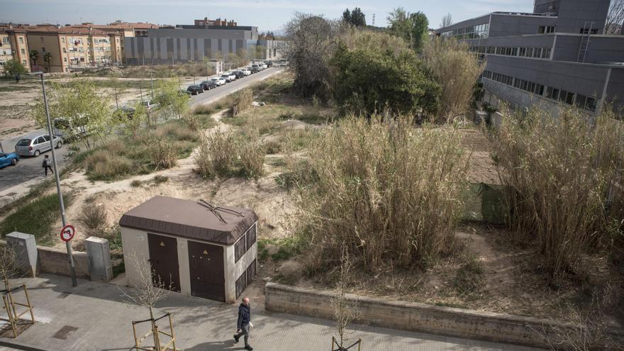 La plataforma contrària a fer un edifici a tocar de l&#039;escola Ítaca titlla de farsa la participació ciutadana a Manresa