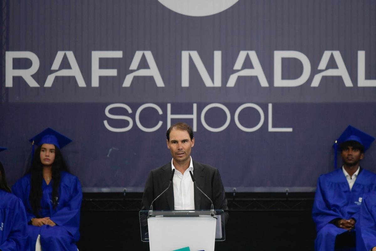 Toni Kroos apadrina la graduación de la Rafa Nadal Academy Toni Kroos apadrina la graduación de la Rafa Nadal Academy