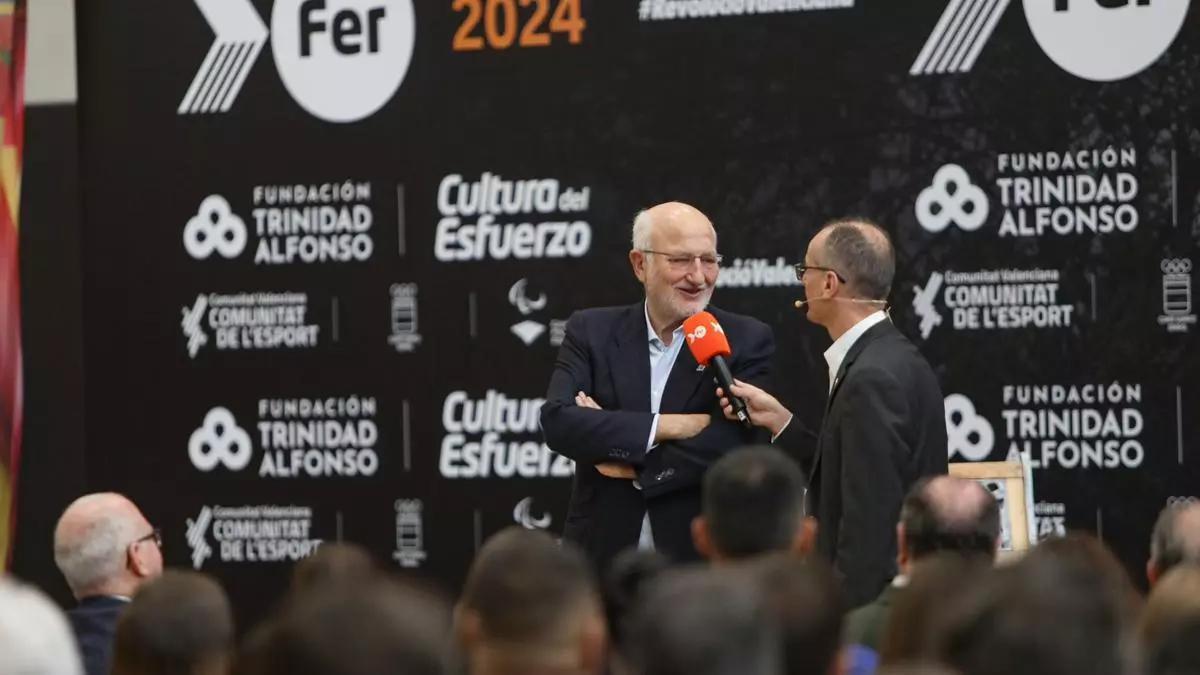 Juan Roig durante la presentación del Proyecto Fer.