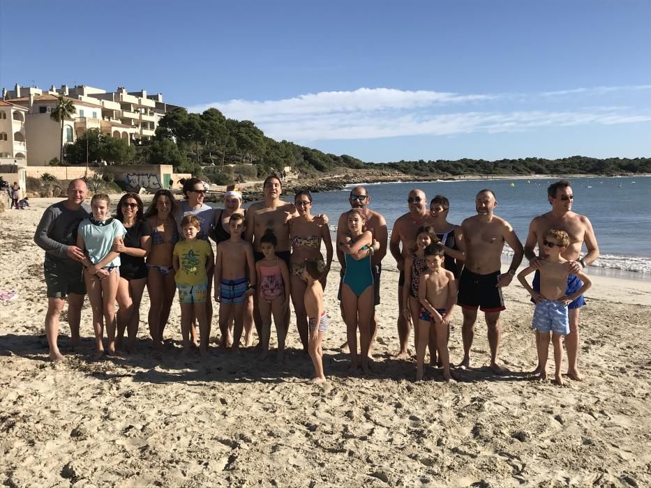 Neujahrs-Anbaden in Colònia de Sant Jordi