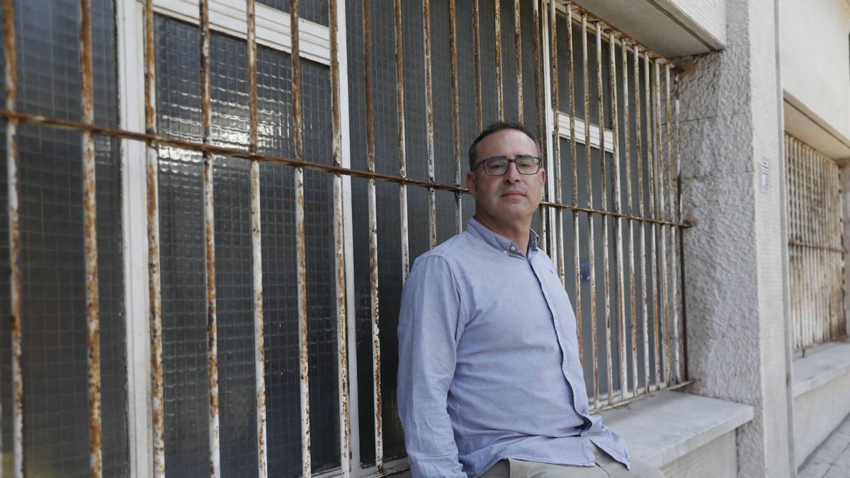 Víctor Vázquez, único aparejador que se colegió este año en Asturias.