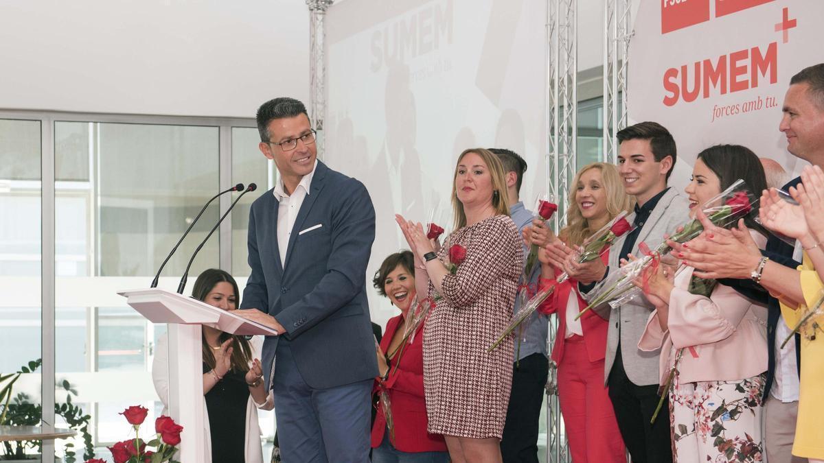 El alcalde Toni González, en un acto de partido.