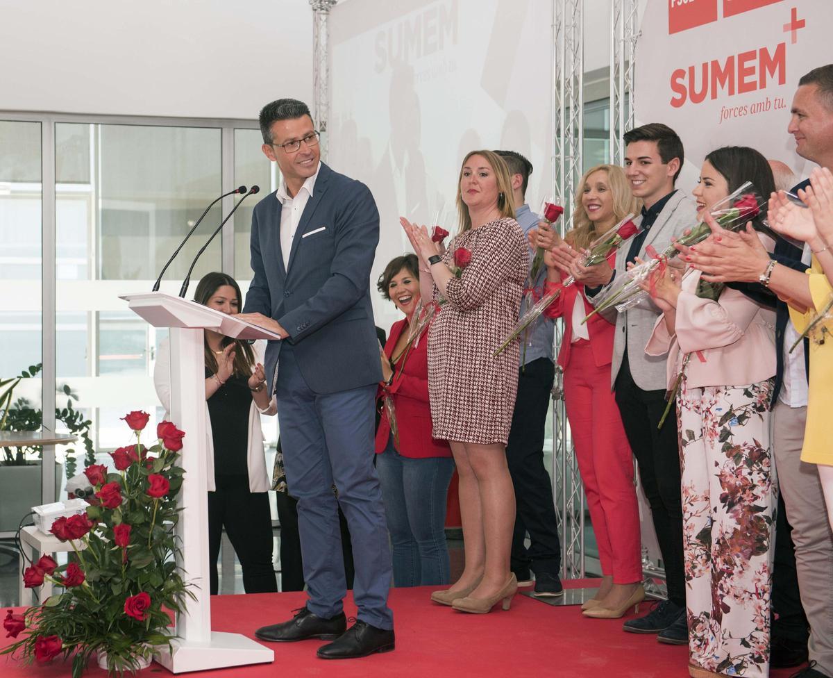 El alcalde Toni González, en un acto de partido.